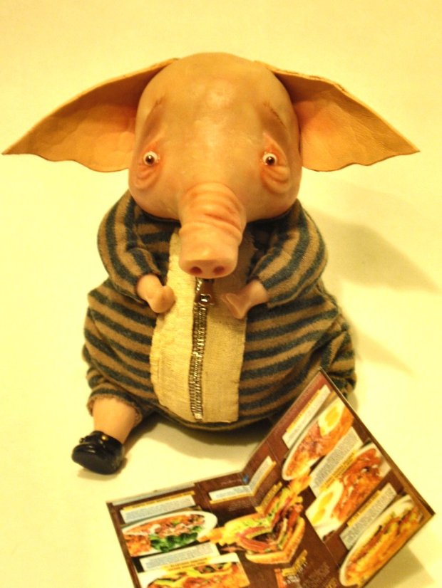 Parker Orders The BLT - Bledsoe